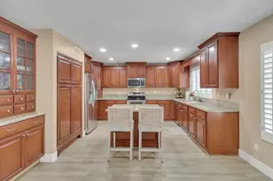 3347 E Rockwood Dr, Phoenix, AZ 85050 - Photo 5