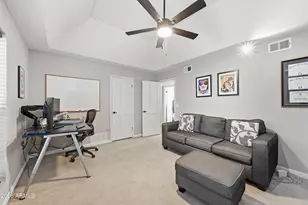 2043 E Vaughn St, Tempe, AZ 85283 - Photo 15