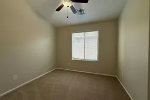 2725 E Mine Creek Rd, Phoenix, AZ 85024 - Photo 51