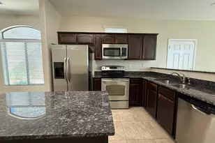 2725 E Mine Creek Rd, Phoenix, AZ 85024 - Photo 75