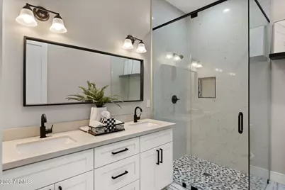 3927 N 13th Place, Phoenix, AZ 85014 - Photo 31