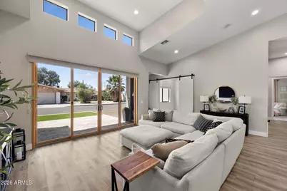 3927 N 13th Place, Phoenix, AZ 85014 - Photo 9