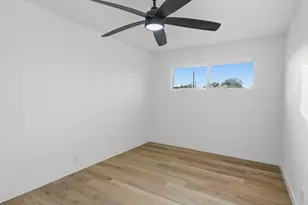 8025 N 11th Pl, Phoenix, AZ 85020 - Photo 21
