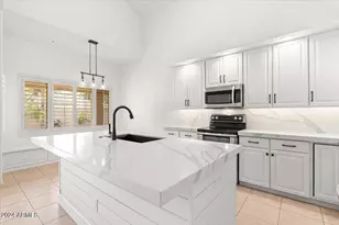 9331 E Wood Dr, Scottsdale, AZ 85260 - Photo 9