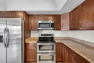 4034 W Anderson Dr, Glendale, AZ 85308 - Photo 11