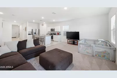 2022 E New Bonnet Lane, San Tan Valley, AZ 85140 - Photo 5