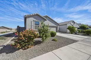 2022 E New Bonnet Ln, San Tan Valley, AZ 85140 - Photo 3