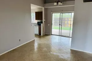 4044 E Carson Rd, Phoenix, AZ 85042 - Photo 13