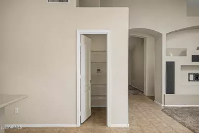 4123 W Alex Loop, Phoenix, AZ 85083 - Photo 9