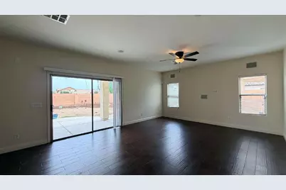 18175 N Cook Drive, Maricopa, AZ 85138 - Photo 5