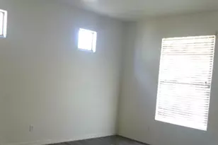 18436 W Nambe St, Goodyear, AZ 85338 - Photo 7