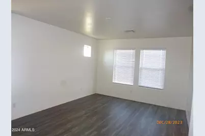 18436 W Nambe Street, Goodyear, AZ 85338 - Photo 9