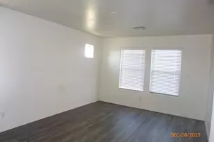 18436 W Nambe St, Goodyear, AZ 85338 - Photo 9