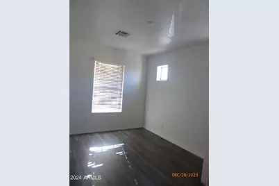 18436 W Nambe Street, Goodyear, AZ 85338 - Photo 11