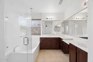 1104 E Gail Dr, Chandler, AZ 85225 - Photo 45