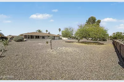 11069 W Winchester Drive, Sun City, AZ 85351 - Photo 29