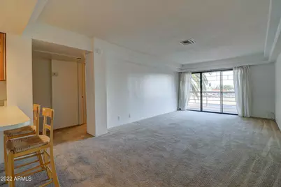 5035 N 10th Place #Unit 201, Phoenix, AZ 85014 - Photo 3