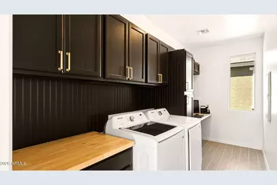 1918 W Lariat Lane, Phoenix, AZ 85085 - Photo 31