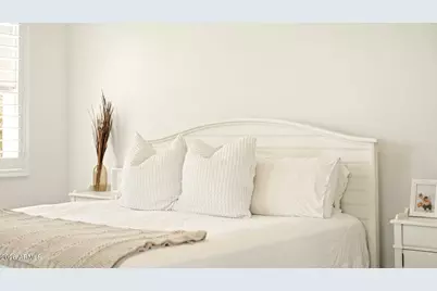 1918 W Lariat Lane, Phoenix, AZ 85085 - Photo 33