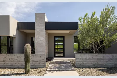8513 N 48th Place, Paradise Valley, AZ 85253 - Photo 3