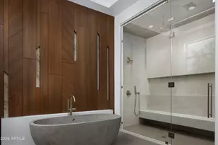 8513 N 48th Pl, Paradise Valley, AZ 85253 - Photo 19