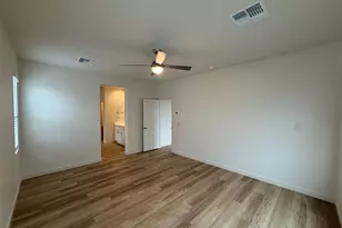 624 N Vine St, Chandler, AZ 85225 - Photo 17