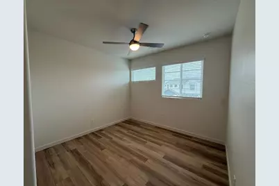 624 N Vine Street, Chandler, AZ 85225 - Photo 15