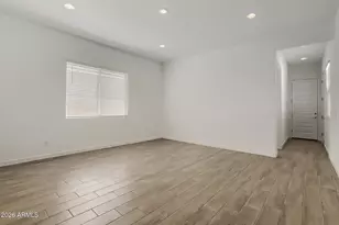 7966 W Rowel Rd, Peoria, AZ 85383 - Photo 3