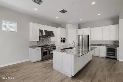 7966 W Rowel Road, Peoria, AZ 85383 - Photo 5