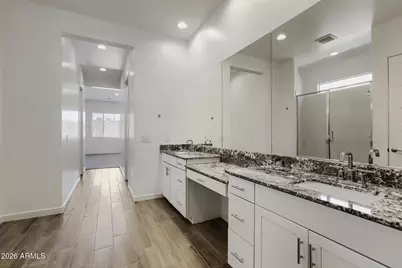7966 W Rowel Road, Peoria, AZ 85383 - Photo 11