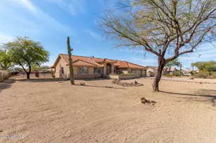 205 E Irvine Rd, Phoenix, AZ 85086 - Photo 5