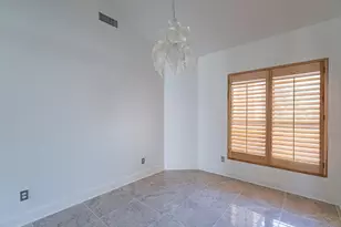 4663 S Oleander Dr, Chandler, AZ 85248 - Photo 5