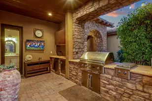 2529 E Vaughn Ct, Gilbert, AZ 85234 - Photo 61