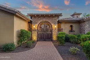 2529 E Vaughn Ct, Gilbert, AZ 85234 - Photo 13
