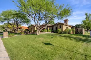 2529 E Vaughn Ct, Gilbert, AZ 85234 - Photo 73