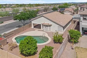 16679 W Saguaro Ln, Surprise, AZ 85388 - Photo 13