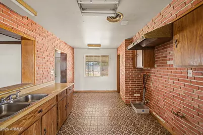 3650 N 39th Street, Phoenix, AZ 85018 - Photo 21