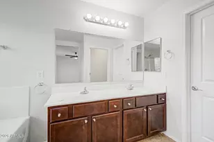 3905 S Napa Ln, Gilbert, AZ 85297 - Photo 25