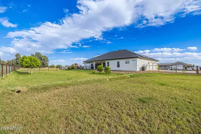 17428 W Rose Lane, Waddell, AZ 85355 - Photo 81