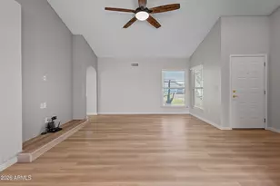 8708 W Golden Ln, Peoria, AZ 85345 - Photo 5