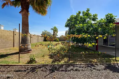 8708 W Golden Lane, Peoria, AZ 85345 - Photo 29