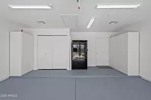8708 W Golden Ln, Peoria, AZ 85345 - Photo 21