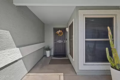 8708 W Golden Lane, Peoria, AZ 85345 - Photo 3