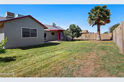 8708 W Golden Lane, Peoria, AZ 85345 - Photo 25