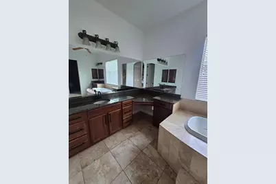 173 S 172nd Drive, Goodyear, AZ 85338 - Photo 11