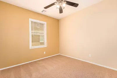 5708 S 21st Terrace, Phoenix, AZ 85040 - Photo 9