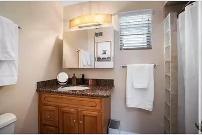 7501 E Minnezona Avenue, Scottsdale, AZ 85251 - Photo 7