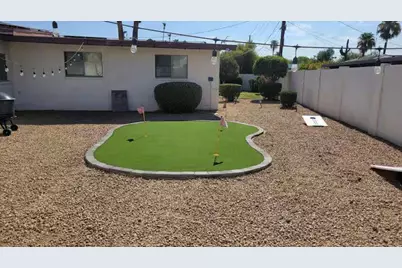 7501 E Minnezona Avenue, Scottsdale, AZ 85251 - Photo 13