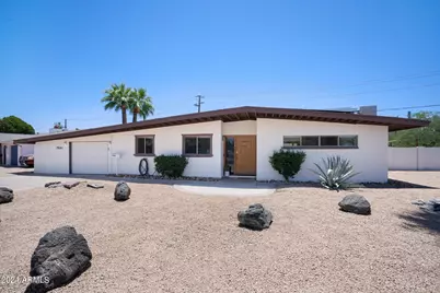 7501 E Minnezona Avenue, Scottsdale, AZ 85251 - Photo 1