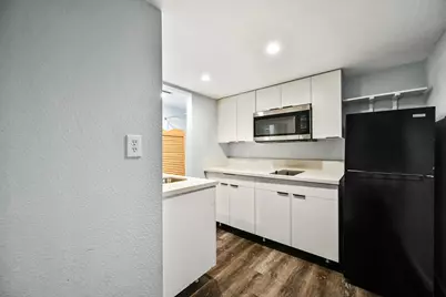 3025 N 32nd Street #Apt 43, Phoenix, AZ 85018 - Photo 7